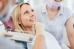 Porcelain veneers by a dentist in Forest Glen, Chicago